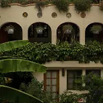 Casa Caramba